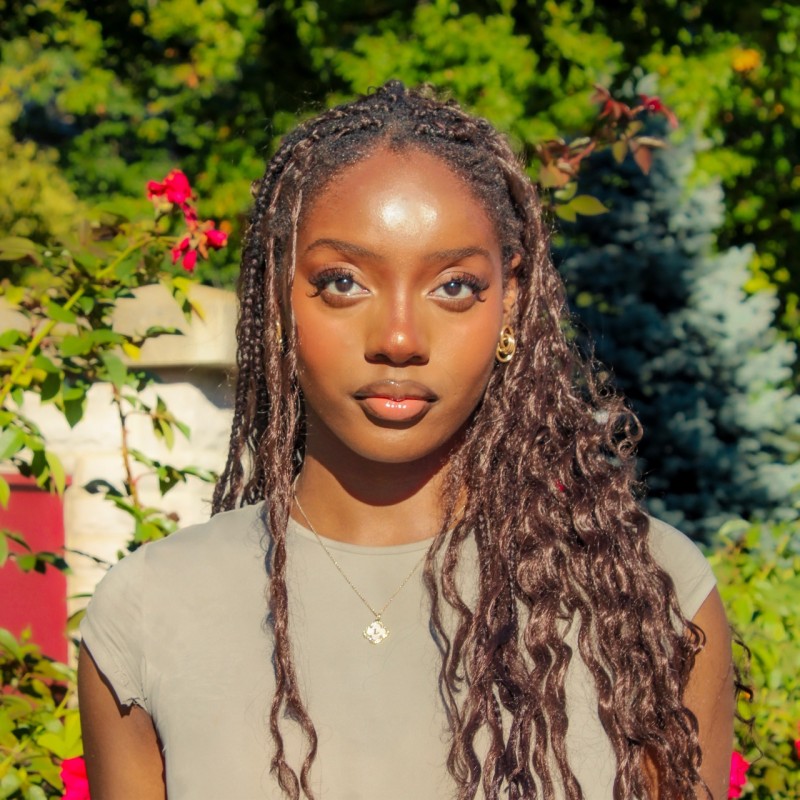 Lola Irelewuyi
